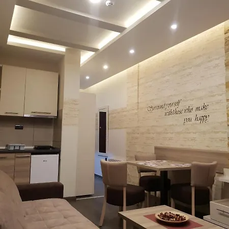 K5 Milmari アパート コパオニク